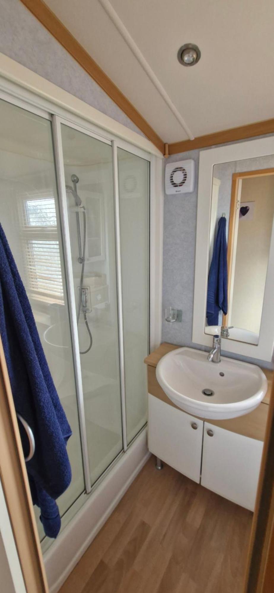 Mollies Den 6 Berth M5 Waterside Leisure Park 호텔 잉골드멜스 외부 사진