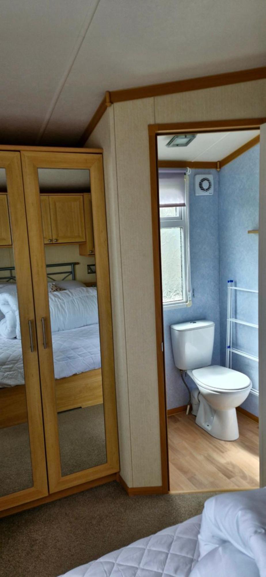 Mollies Den 6 Berth M5 Waterside Leisure Park 호텔 잉골드멜스 외부 사진